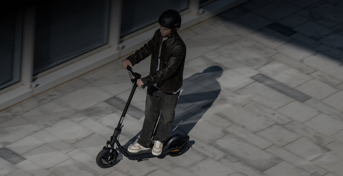 Ninebot eKickscooter F2 E II - Offre Bonnes affaires — Ninebot F2 E II — vue 5 | Segway France