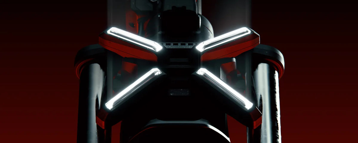Signature lumineuse avant en X de la Segway ZT3 MAX E
