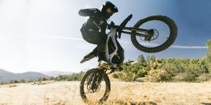 Lire la suite à propos de l’article Segway annonce un Dirt eBike X160 et X260 au Salon SEMA (USA)