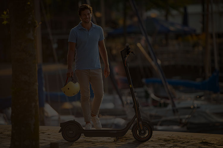 Trottinette électrique Segway Ninebot Kickscooter F65I