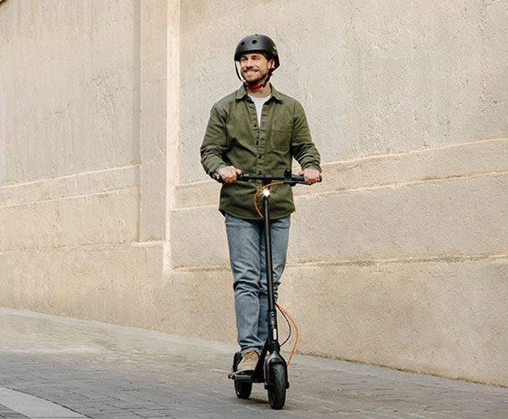 Ninebot KickScooter F2 Pro - Segway France